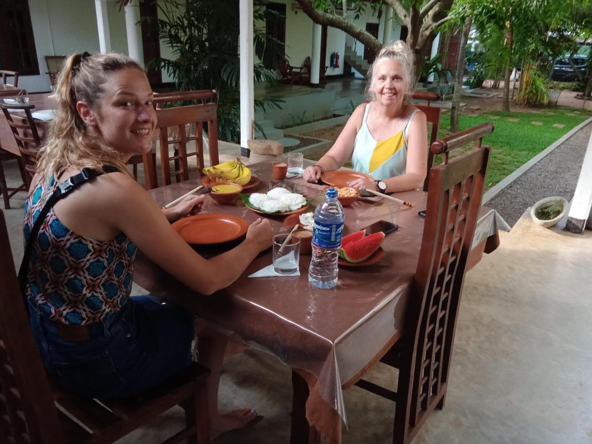 Liyana Holiday Resort Anuradhapura Luaran gambar