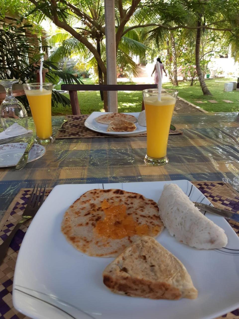Liyana Holiday Resort Anuradhapura Luaran gambar